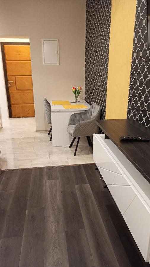 Apartmani President III บันยาลูกา ภายนอก รูปภาพ
